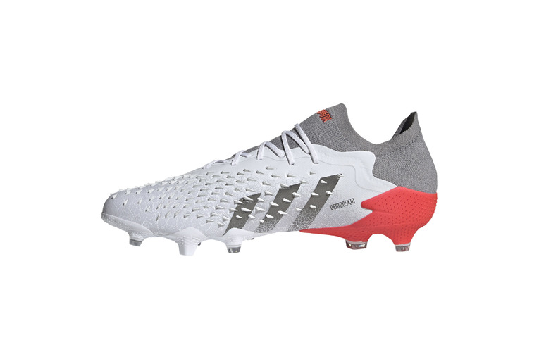 adidas voetbalschoenen predator wit