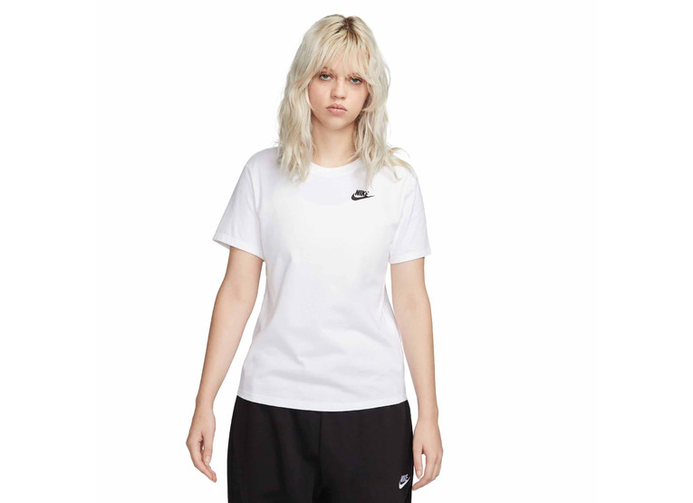 Nike Sportswear Club Essentials Trainings T-shirt wit dames