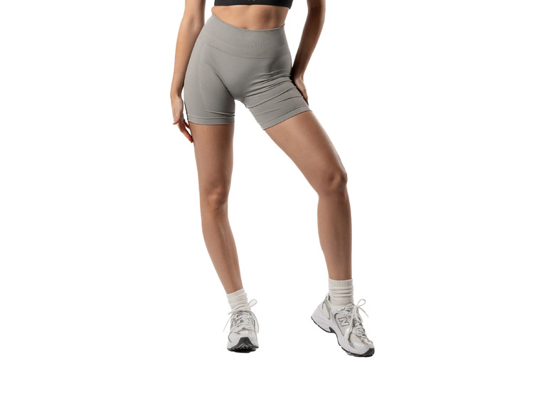 Aesthetic Wolf Reform seamless short baby grey dames