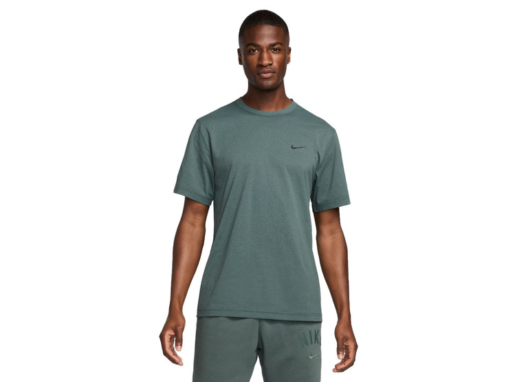 Nike Hyverse Dri-FIT UV multifunctionele T-shirt vintage green heren