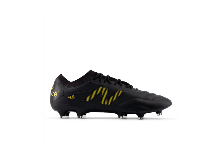 New Balance 442 elite FG v2 voetbalschoen zwart/met goud